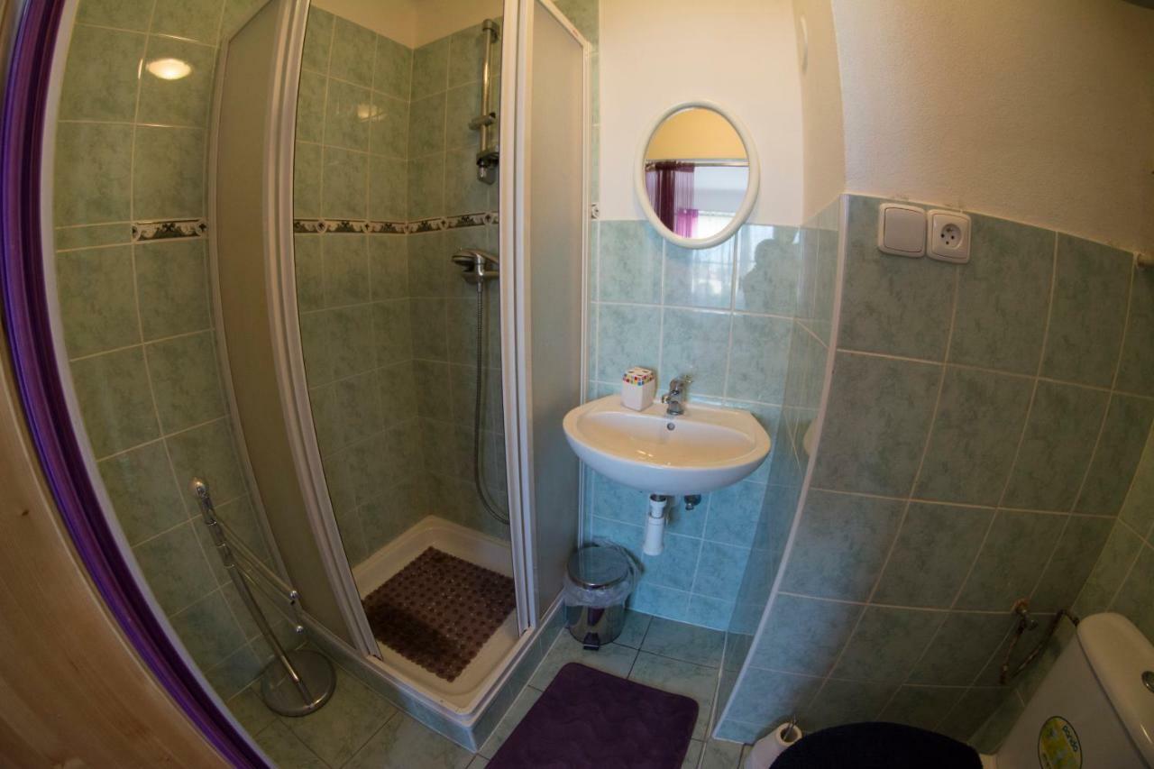 Penzion Kamenny Dvur Vimperk Buitenkant foto